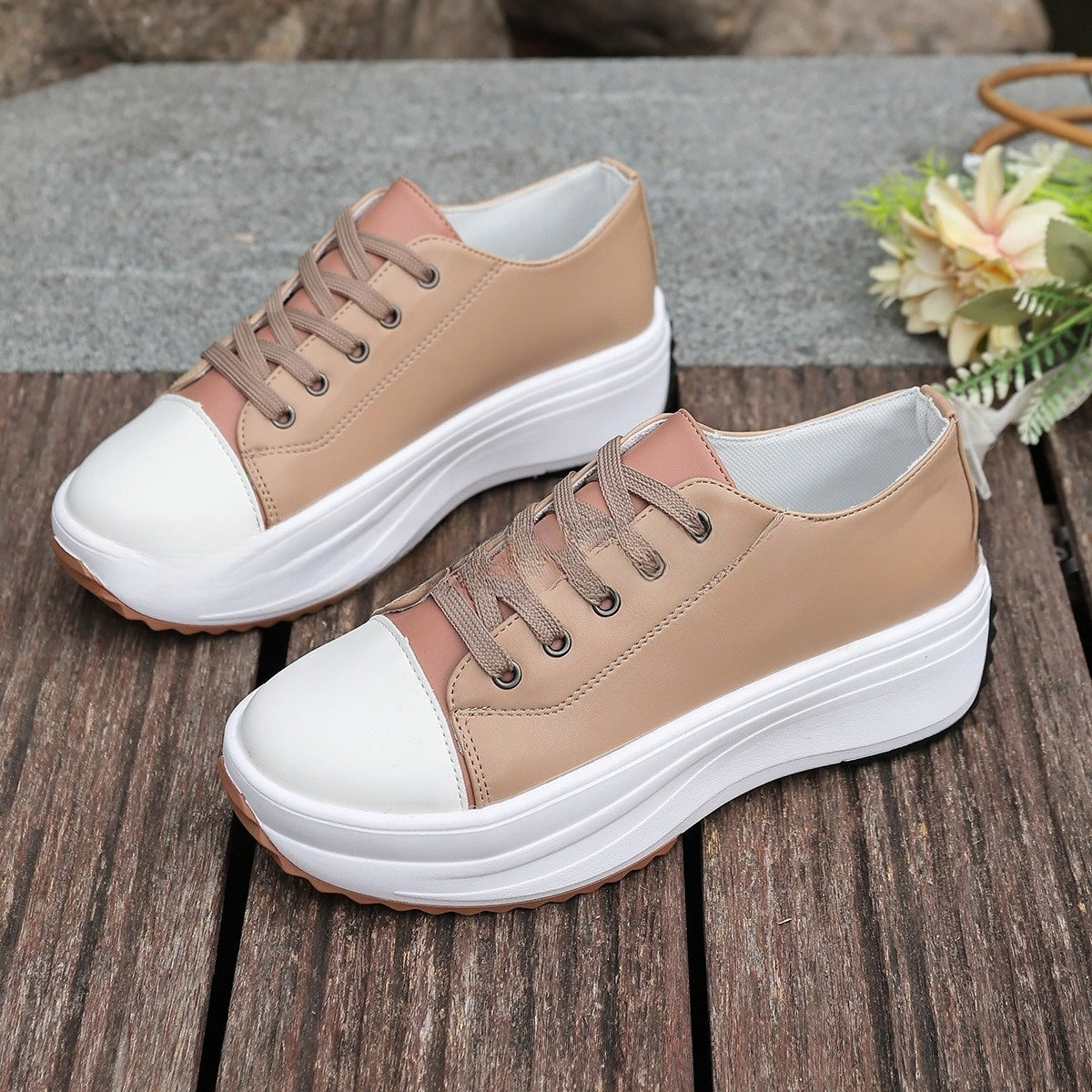 Low-Top Platform Canvas Shoes