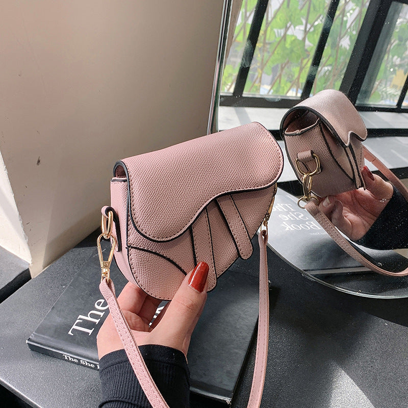 Fashion Crossbody Saddle Bag