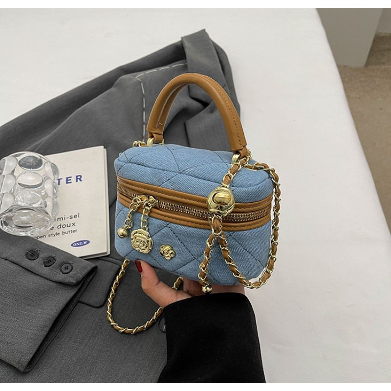 Vintage Rhomboid Chain Bag