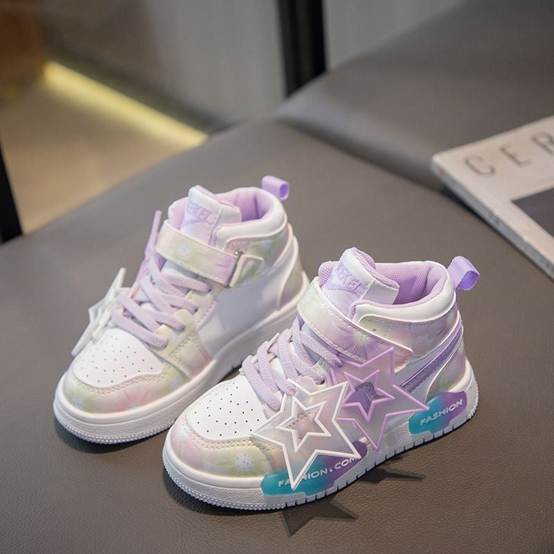 Middle and Large Children's Fashionable Shoes