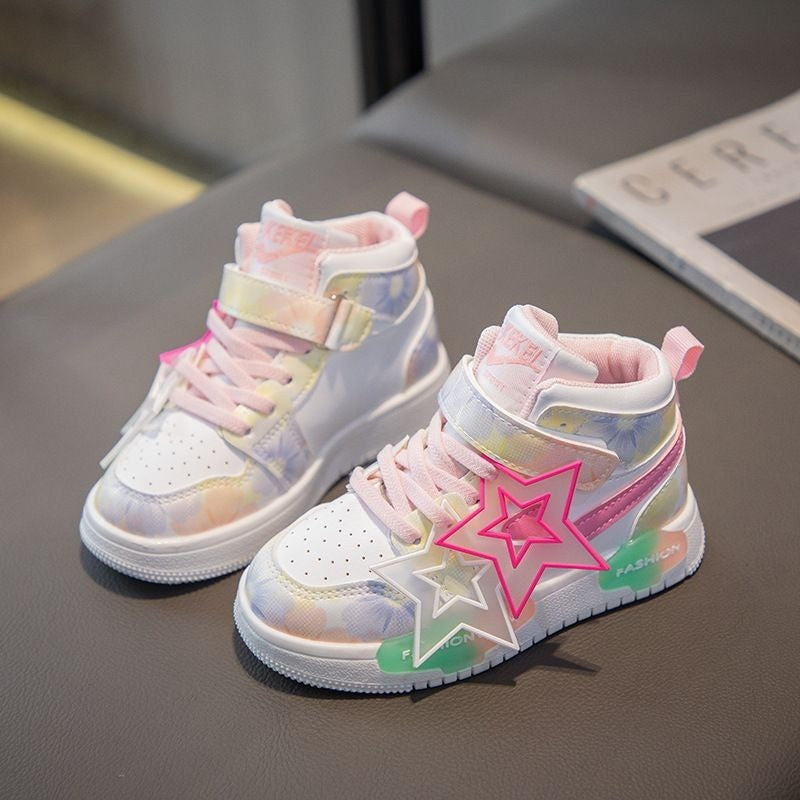 Middle and Large Children's Fashionable Shoes