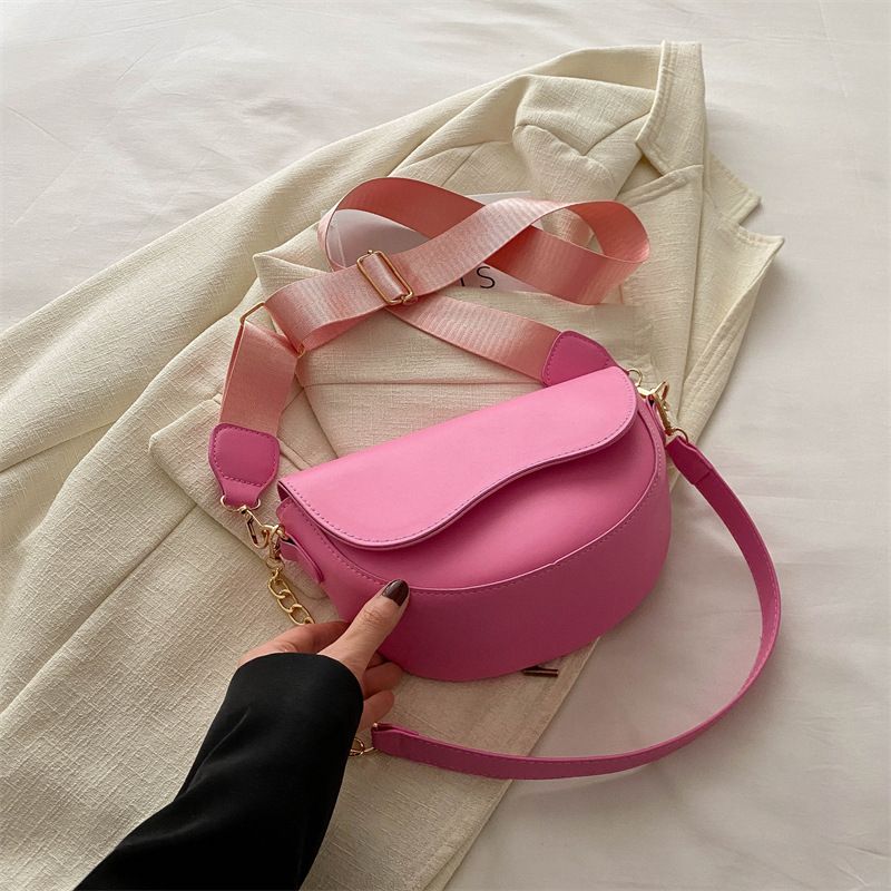 Crossbody Saddle Bag