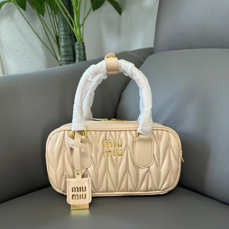 Pleated Fashion Tote