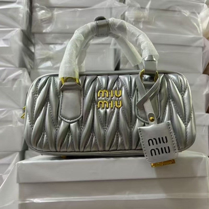 Pleated Fashion Tote