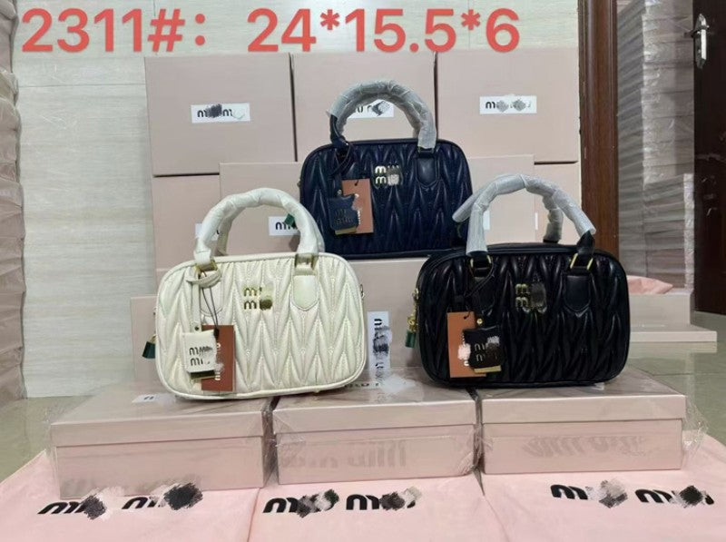 Pleated Fashion Tote