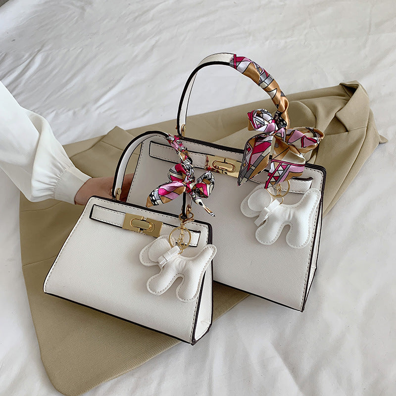 Superior Western-style Crossbody Bag