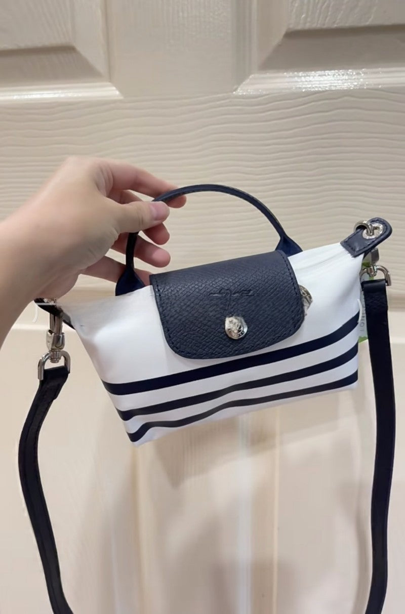 Mini Short Handle Dumpling Bag