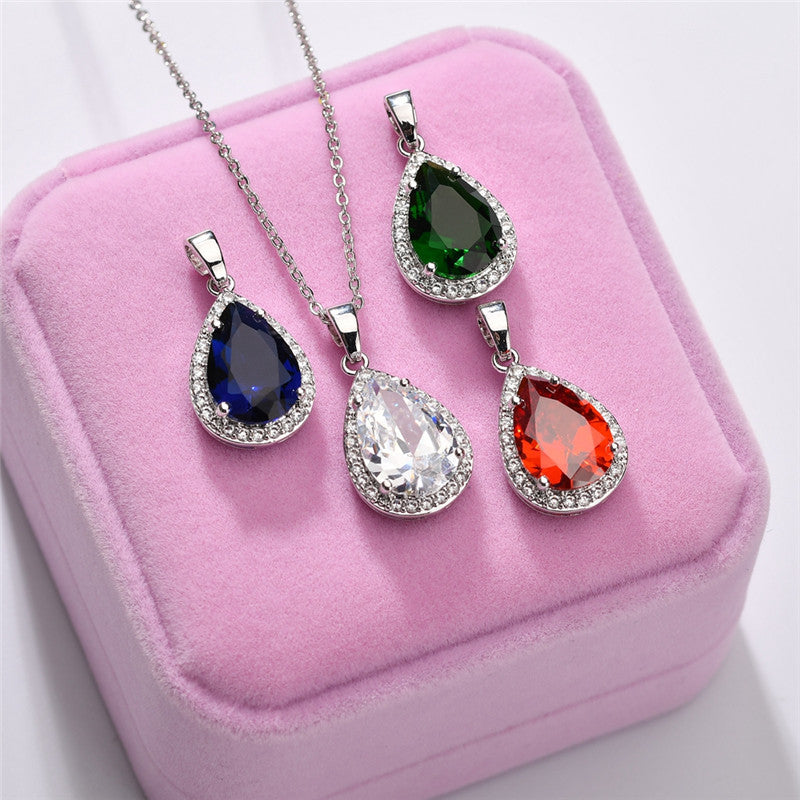 Zircon pendant white gold plated graceful European and American AAA crystal water drop pendant exquisite jewelry necklace factory direct sales