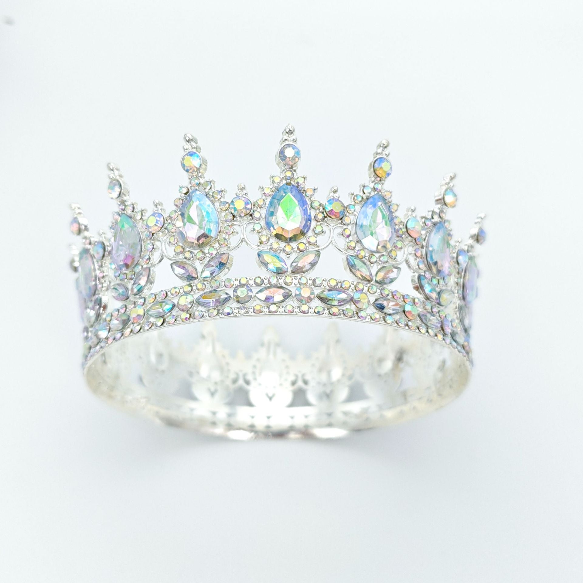 Round Crown