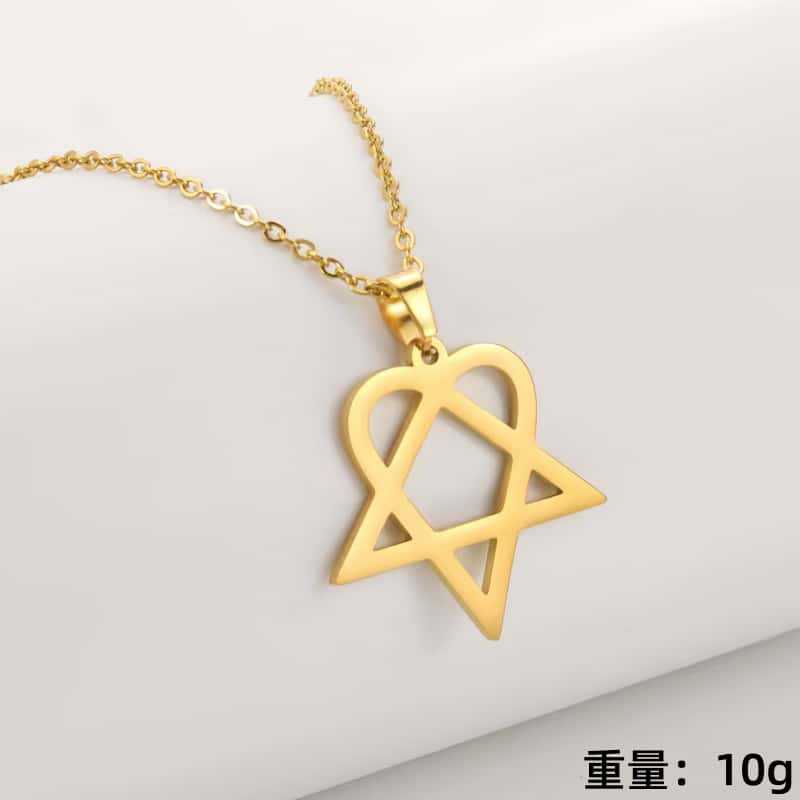 Euro-American Titanium Steel Hollow Heart Necklace Simple Gold-Plated Pendant