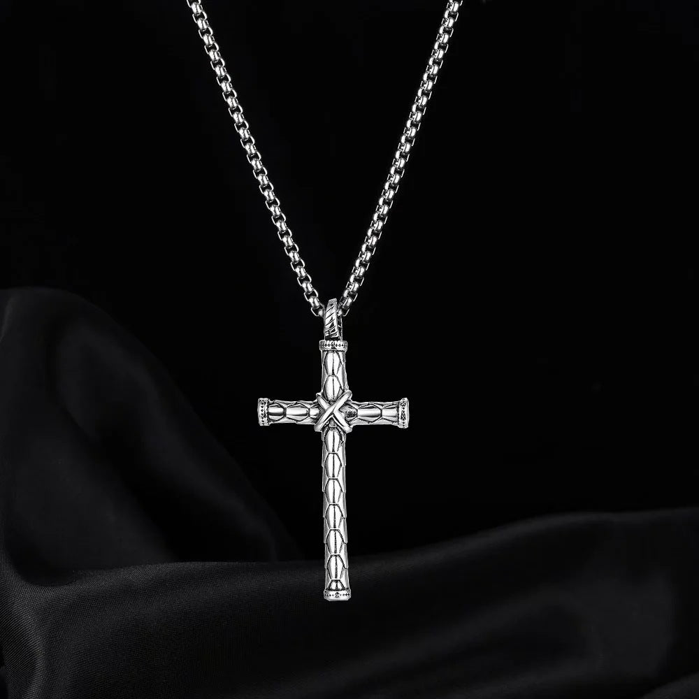 European and American stainless steel geometric pendant necklace