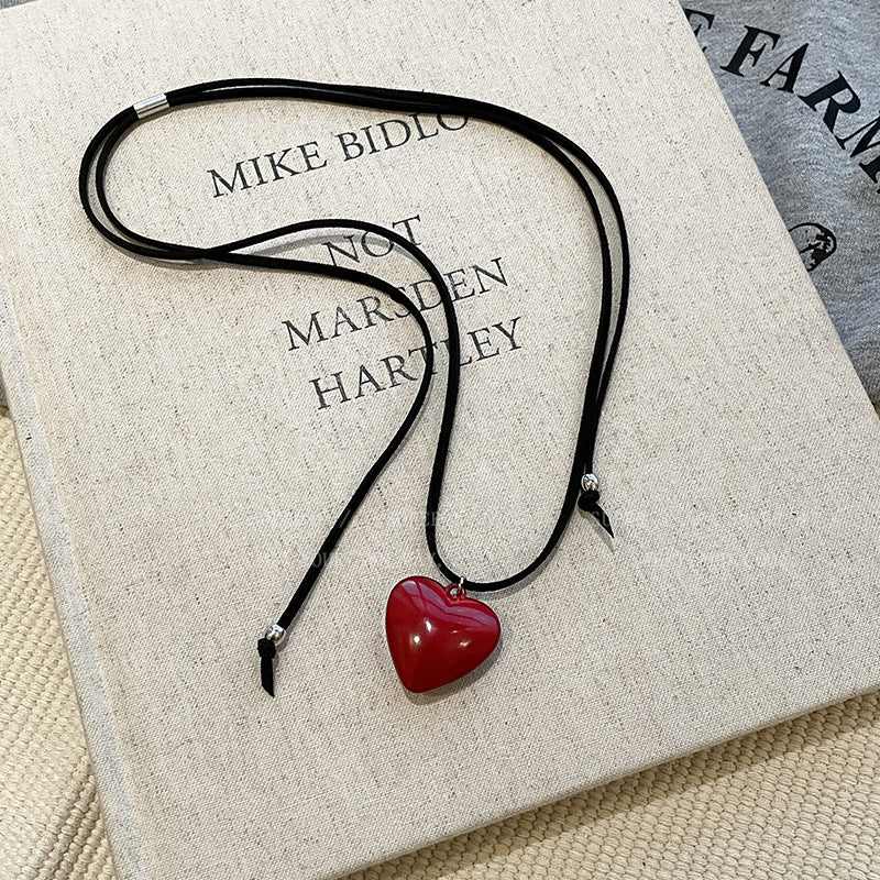 Ankela Red Resin Heart Pendant Necklace
