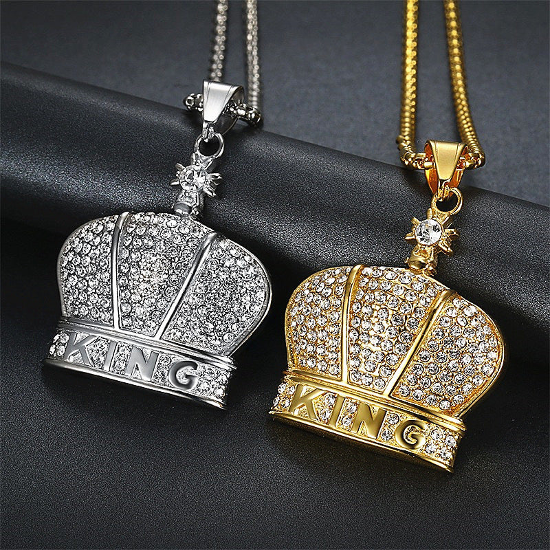 European and American Diamond King Crown Pendant Necklace