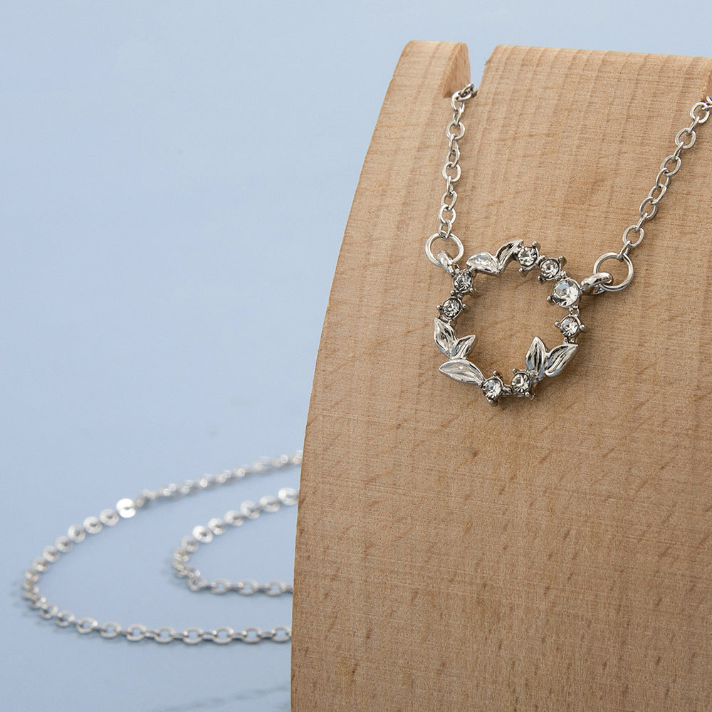 Japanese Korean Ins Geometric Diamond Leaf Pendant Necklace