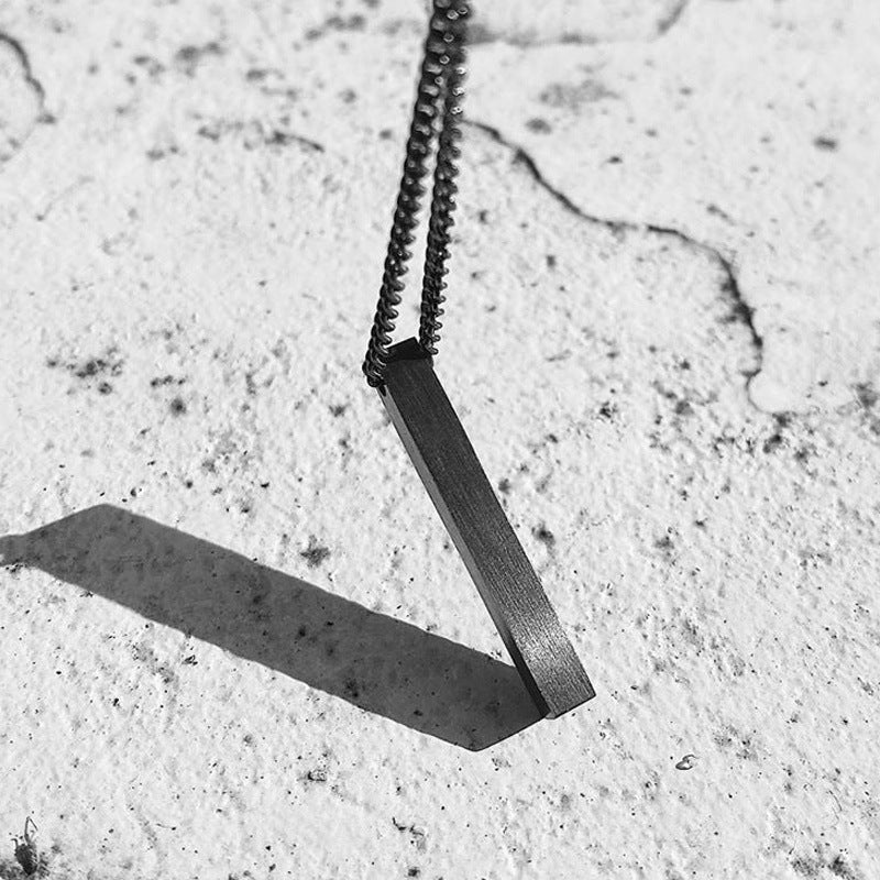 European and American Minimalist Geometric Pendant Long Necklace