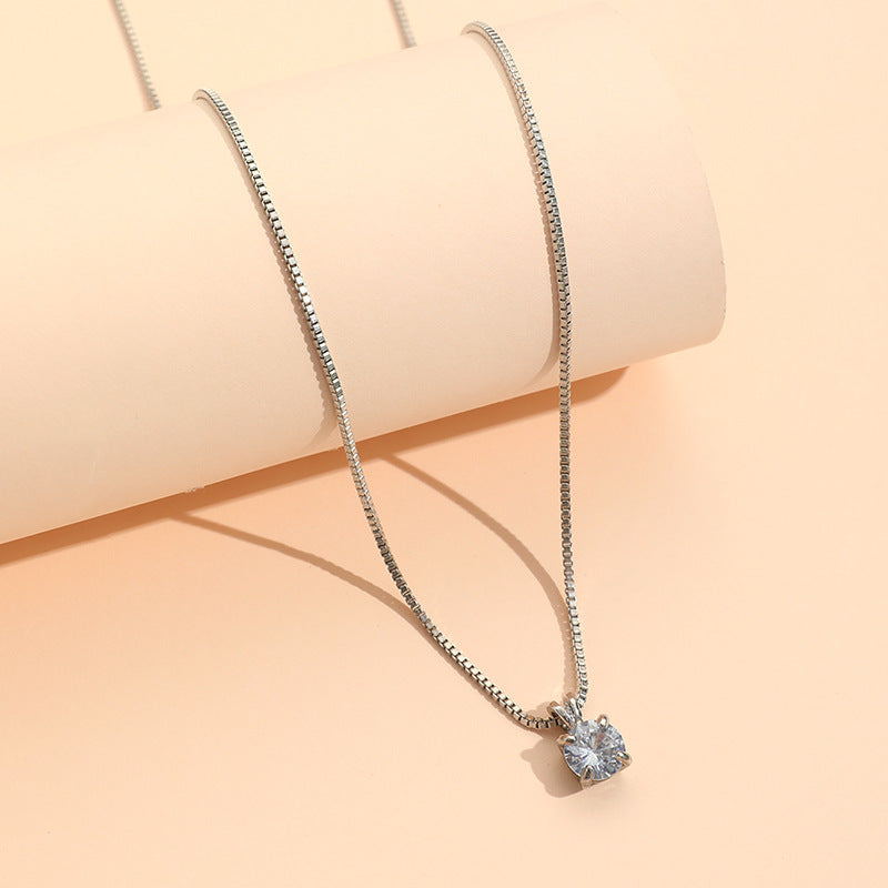 Minimalist Zircon Pendant Necklace