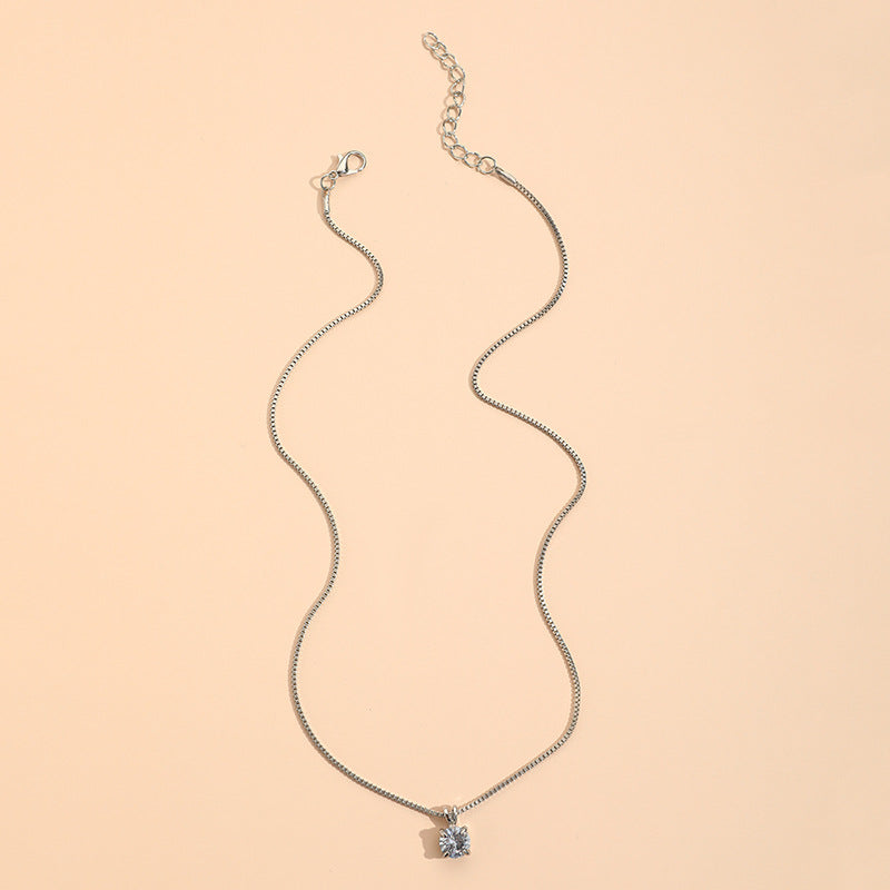 Minimalist Zircon Pendant Necklace