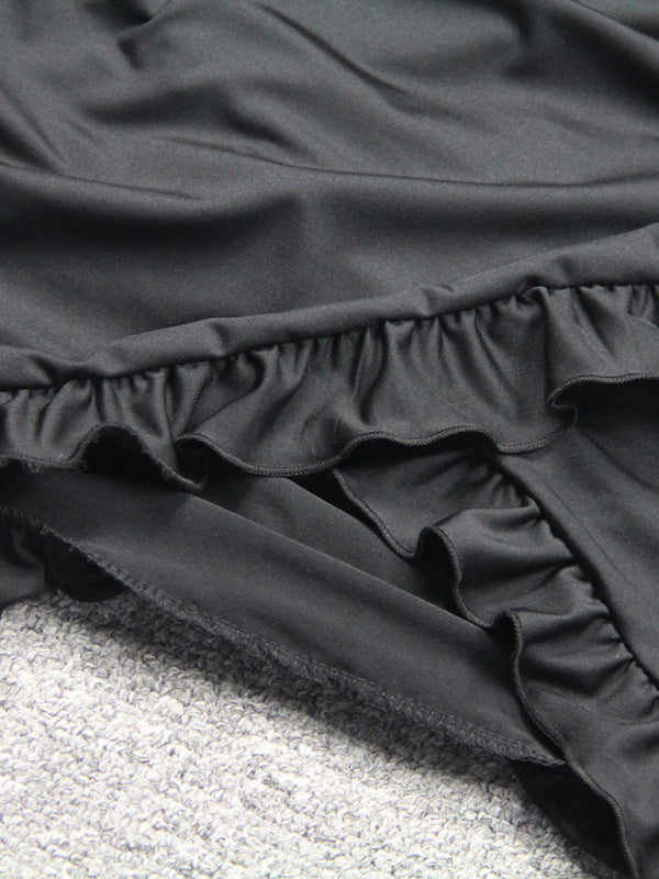 Women's sexy deep V strappy pleated dress with ruffles and hips