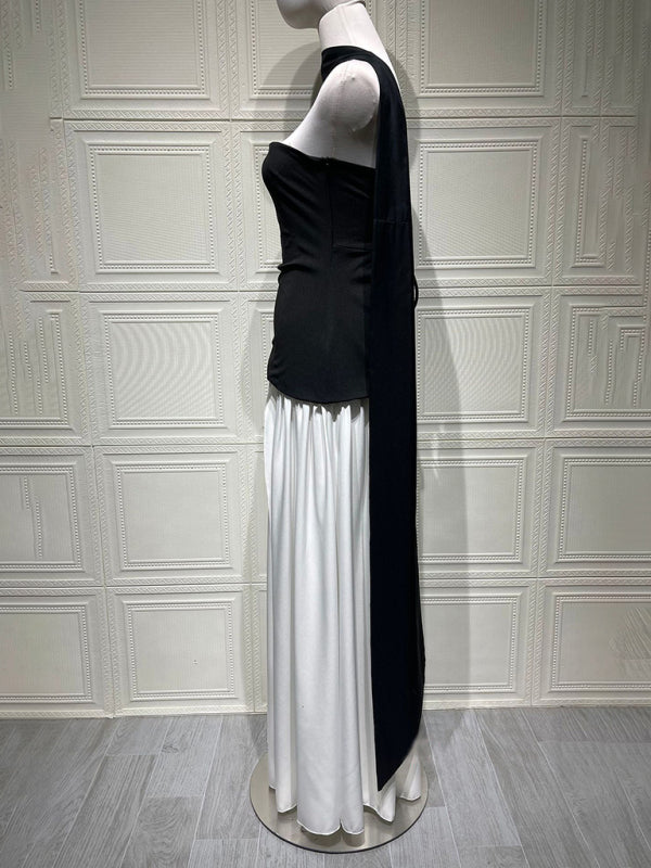 Black and white colorblock tube top solid color open back slit dress